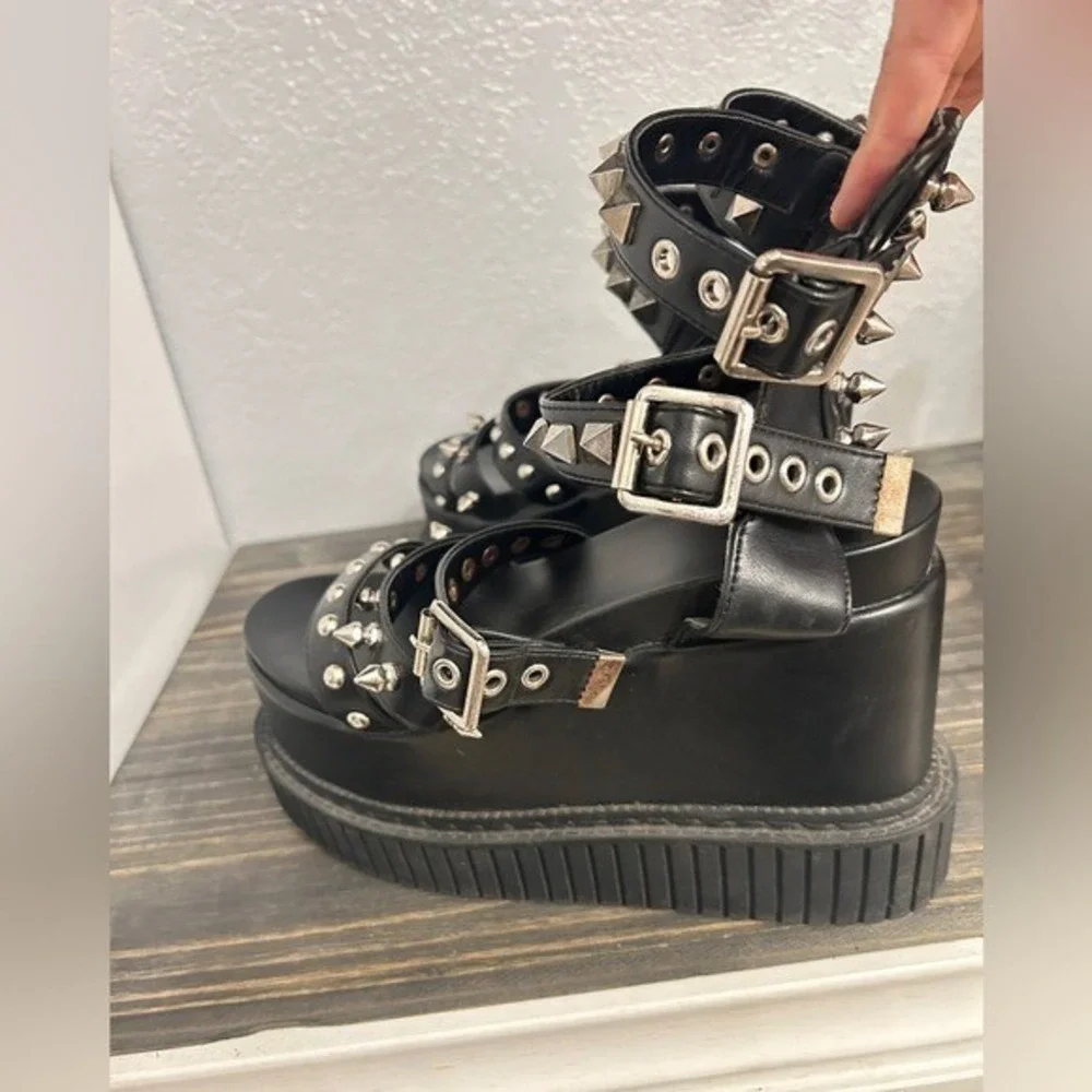 Dolls Kill Go Berzerk Platform Sandals Black Goth Punk Spikes 7.5‎ Studded